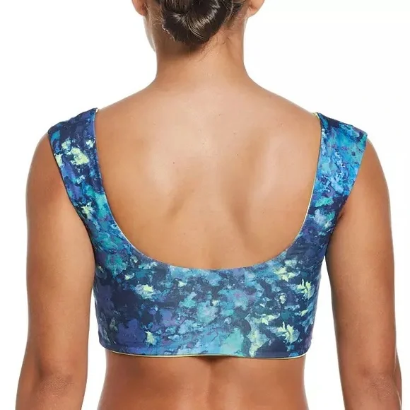 Nike Women's Earth Dye Reversible Crop Swim Top Size Medium - Picture 9 of 11